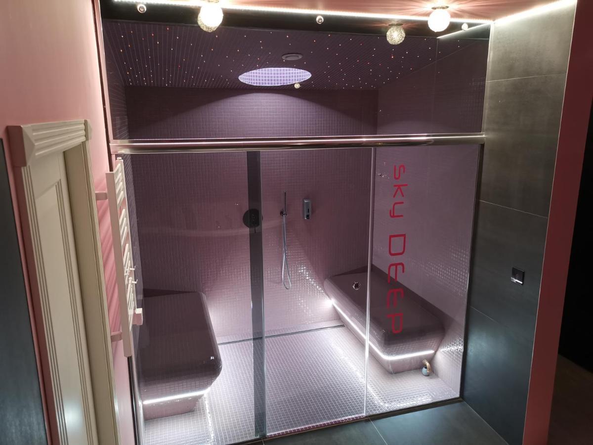 Sky Deep Jacuzzi 30 Floor Apartman Klaipėda Kültér fotó